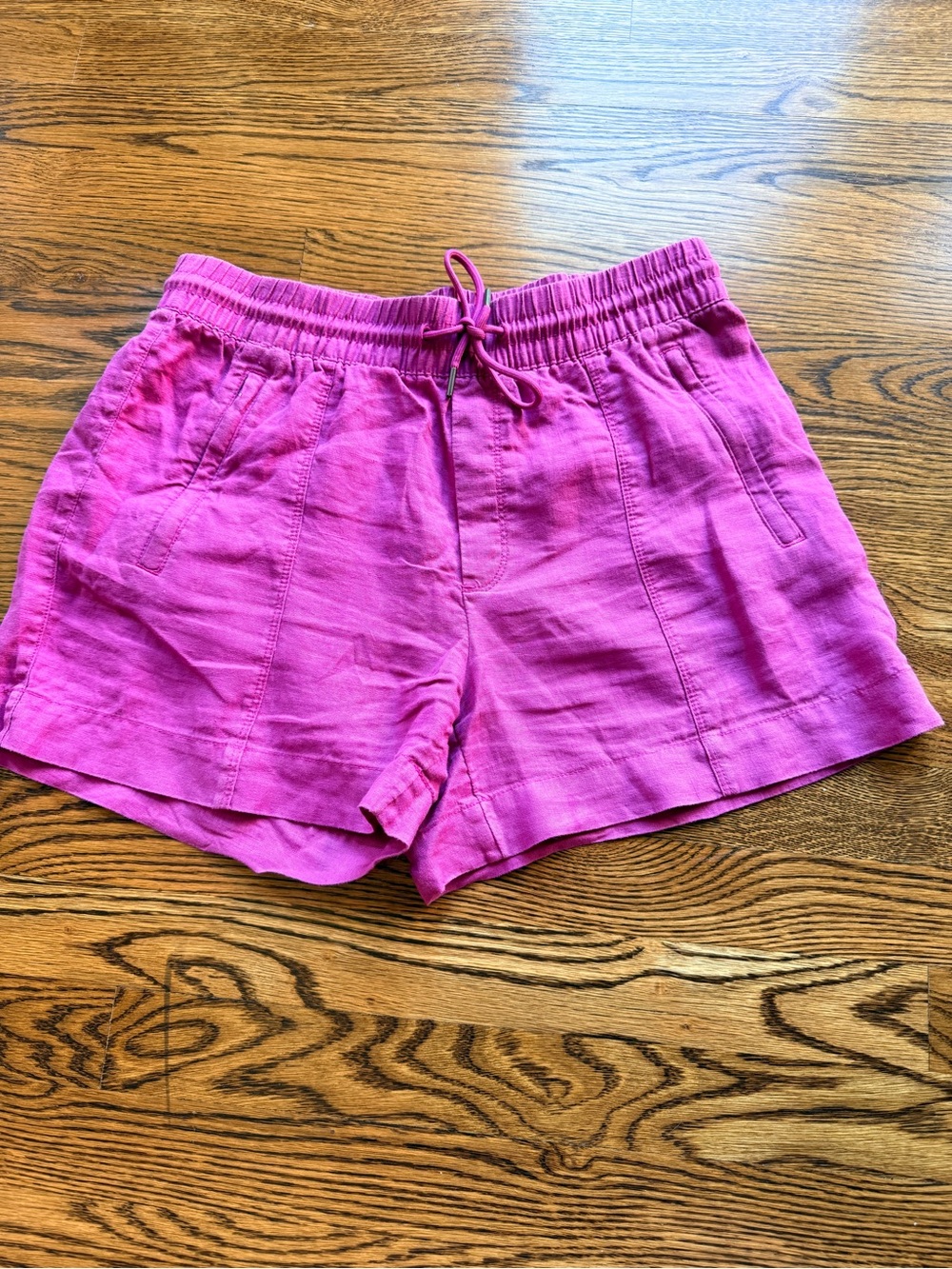 Athleta Fuchsia Linen shorts .Elastic waistband Tie waist.Zip pockets. EUC S - Picture 4 of 8